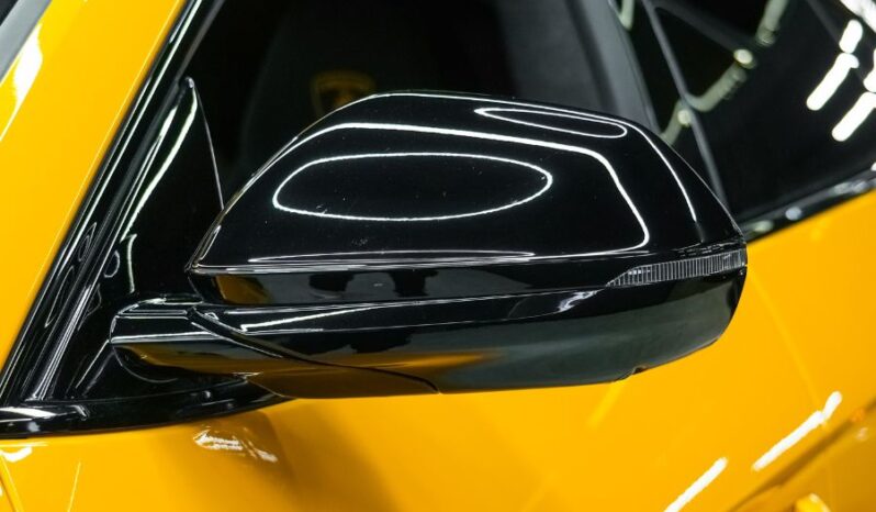 
								Lamborghini Urus full									