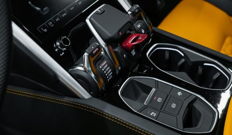 
								Lamborghini Urus full									