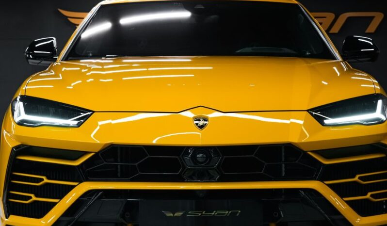 
								Lamborghini Urus full									
