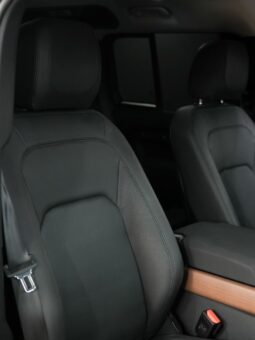 
										Land Rover Defender full									
