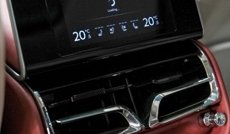 
								Bentley Flying Spur Standard full									