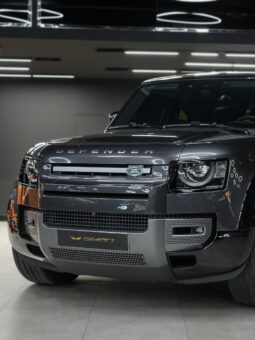 
										Land Rover Defender full									