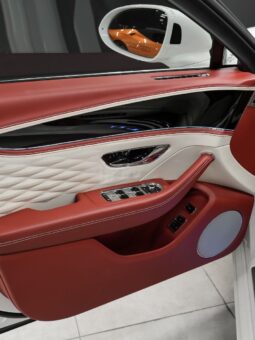 
										Bentley Flying Spur Standard full									