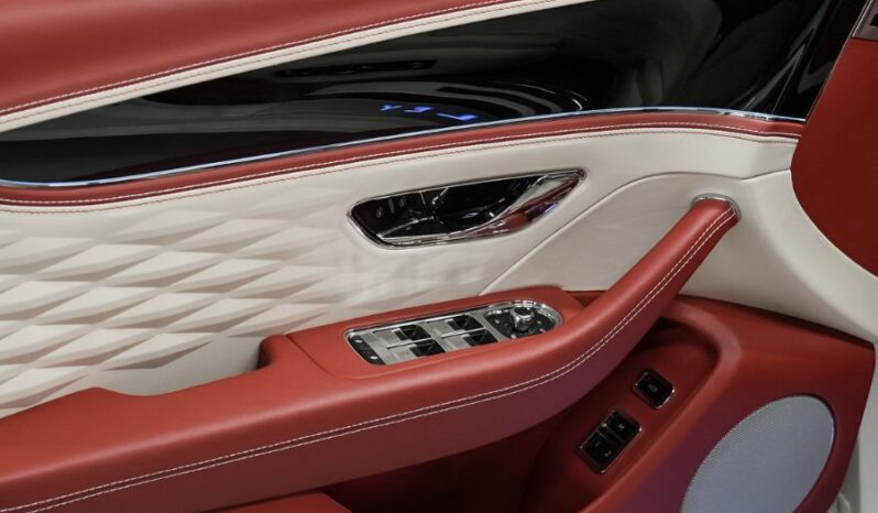 
								Bentley Flying Spur Standard full									