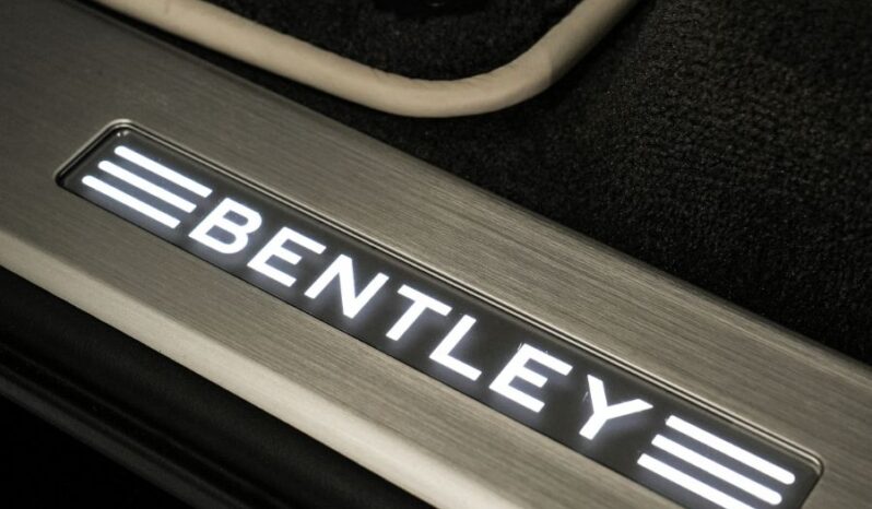 
								Bentley Bentayga full									