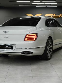 
										Bentley Flying Spur Standard full									