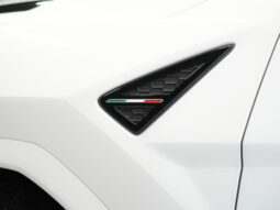 
										Lamborghini Urus full									