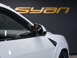 
										Lamborghini Urus full									