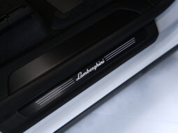
										Lamborghini Urus full									