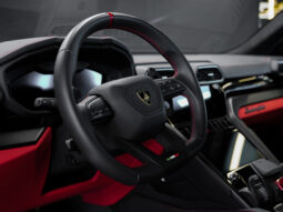 
										Lamborghini Urus full									