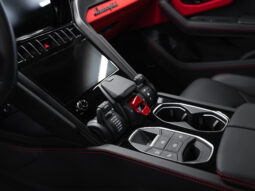 
										Lamborghini Urus full									