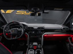 
										Lamborghini Urus full									