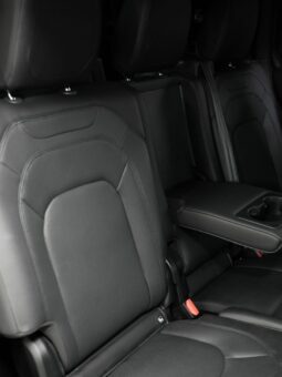 
										Land Rover Defender full									
