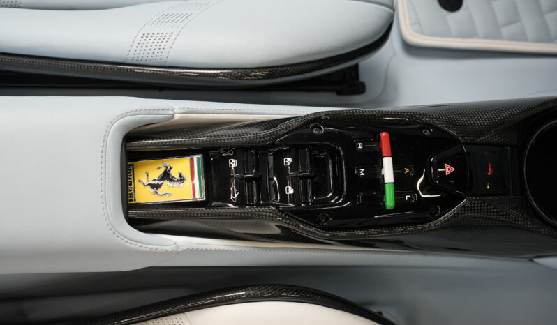 
								Ferrari SF90 Spider full									