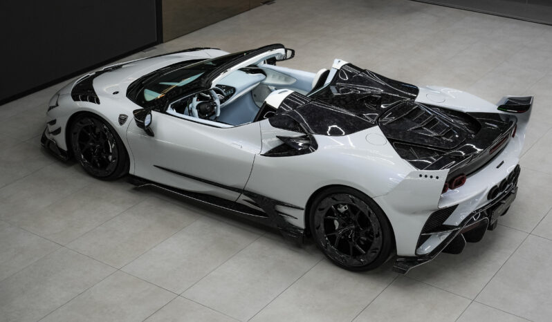 
								Ferrari SF90 Spider full									