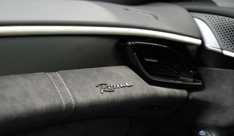 
								Ferrari Roma full									