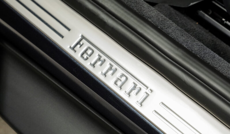 
								Ferrari Roma full									