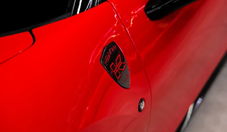 
								Ferrari F8 Tributo full									