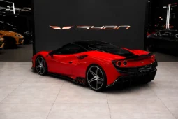 
										Ferrari F8 Tributo full									