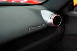 
										Ferrari F8 Tributo full									