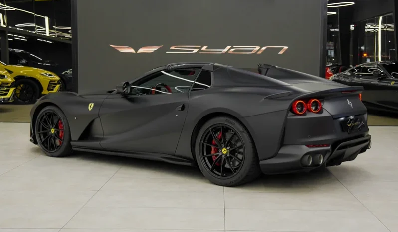 
								Ferrari 812 GTS full									